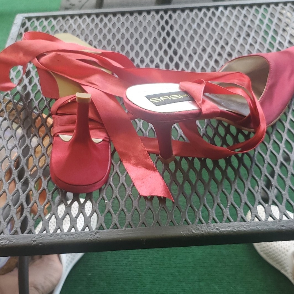 SHASHU Red Satin Ribbon Shoes - Picture 11 of 11